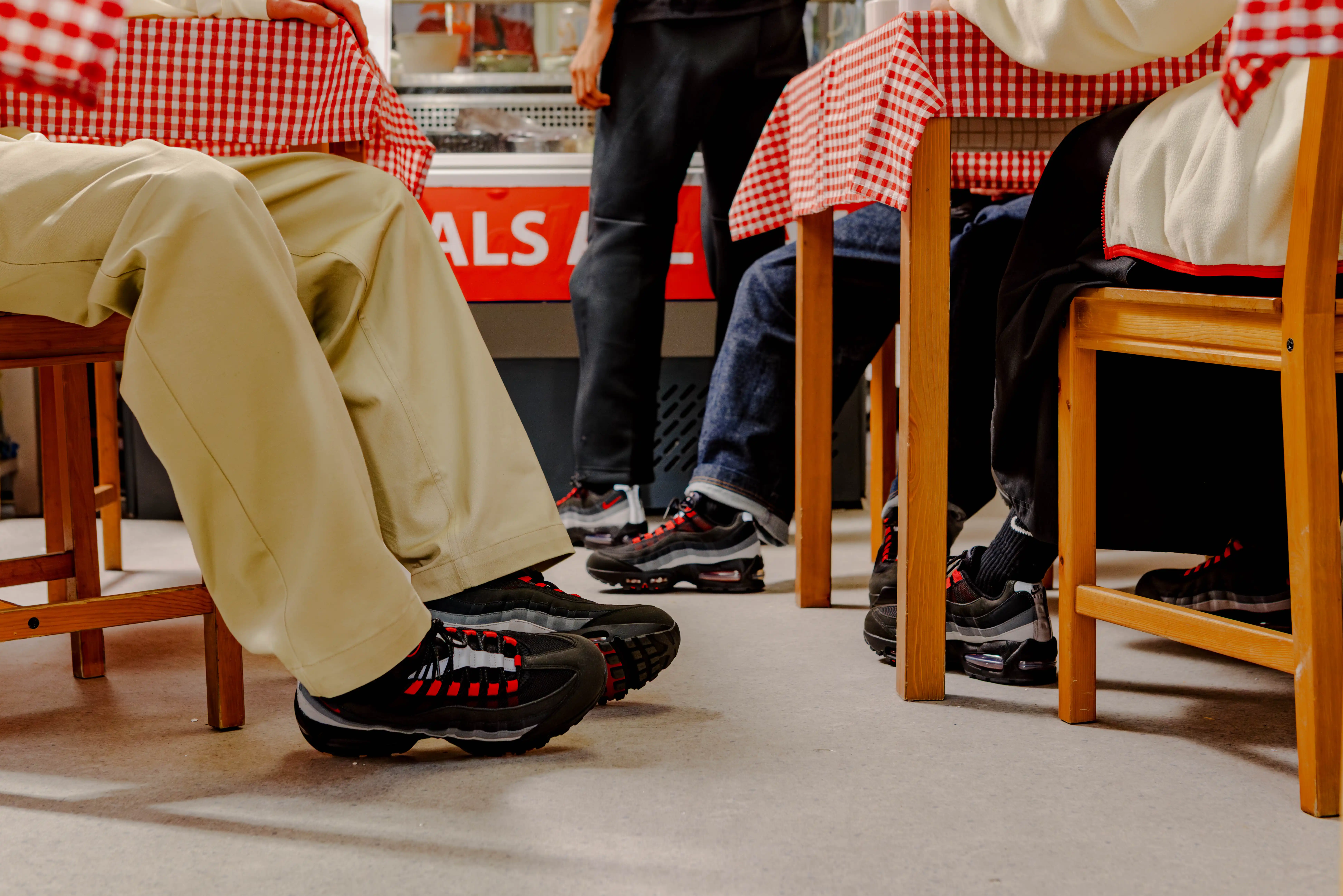 Liverpool FC × Nike Air Max 95 サイズ28.5cm Liverpool F.C. Is Getting Its Own Nike Air Max 95 – As They